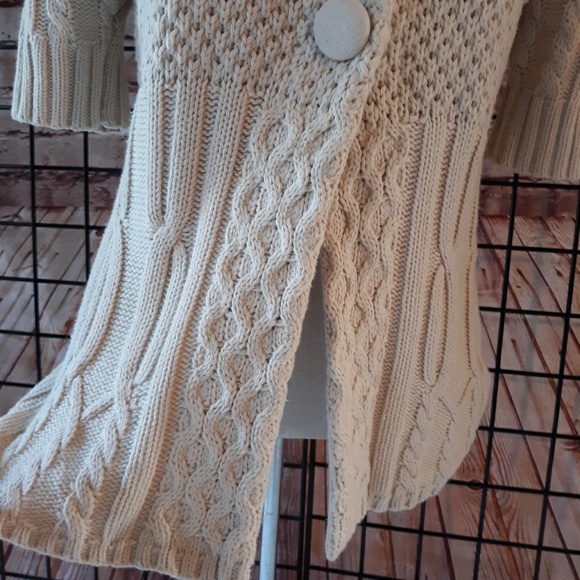 Apt 9 Cream Half-Sleeve Cable Knit Sweater - Picture 5 of 8